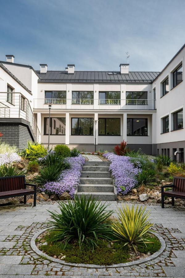 Centrum Rehabilitacji Spolecznej I Zawodowej Zaz Sloneczne Wzgorze Tarnow Exterior photo