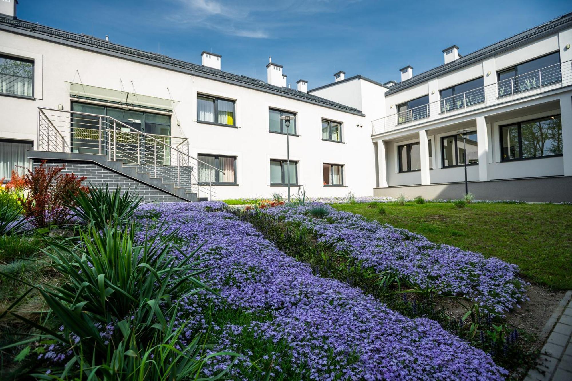 Centrum Rehabilitacji Spolecznej I Zawodowej Zaz Sloneczne Wzgorze Tarnow Exterior photo
